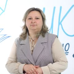 Чистякова Елена