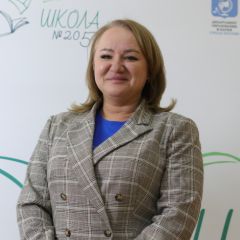 Панина Елена